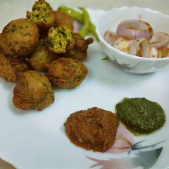 A picture of Methi pakoda.