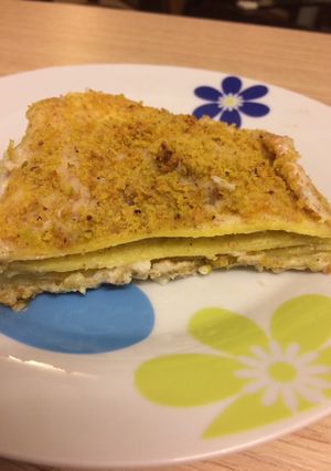 A picture of Pistachio Lasagna.