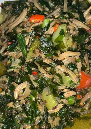 Foto resep Tumis ikan teri daun melinjo