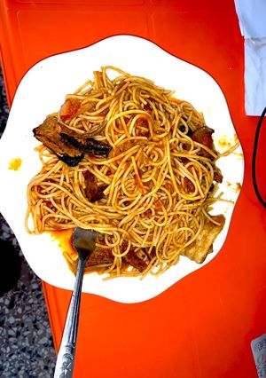 A picture of Spaghetti and Stew.