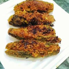 A picture of Stuffed Bitter Gourd / Karela.