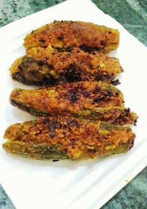 A picture of Stuffed Bitter Gourd / Karela.