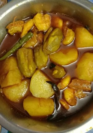 আলুপটল চিংড়ি মাছের রসা (alu potol chingri macher rosa recipe in bengali) রেসিপির প্রধান ছবি