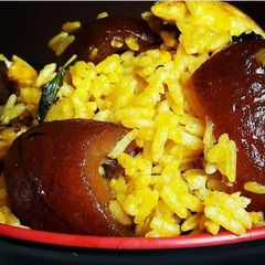A picture of Palm oil/MTN rice.