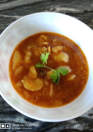 A picture of Dhania Aloo.