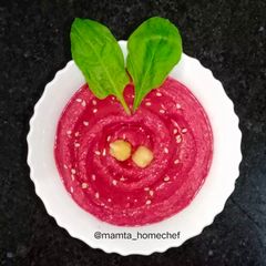 A picture of Beetroot Hummus.