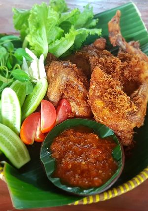 Foto resep Ayam Goreng Lengkuas Praktis