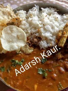 तरीवाले राजमा चावल के संग (tariwala rajma k sang recipe in hindi) रेसिपी मुख्य फोटो