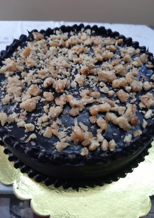 A picture of Chocolate Walnut cake.
