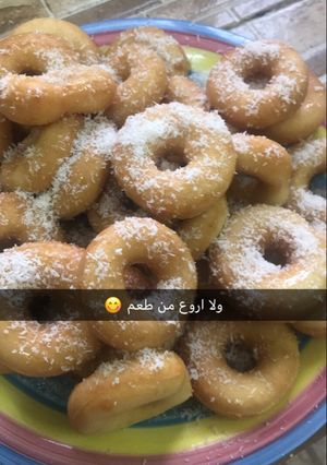 صورة لوصفة دونات بالنارجيل