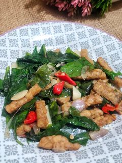 Foto resep Tumis Daun Melinjo Tempe