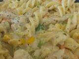 Pasta jardinera Alfredo con pollo