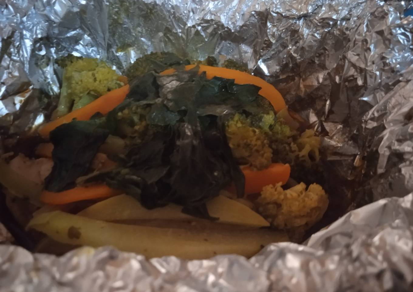 Filete de pescado a vapor con verduras