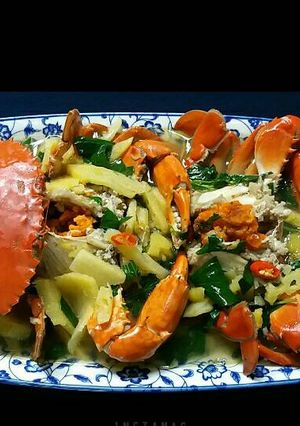 Hình của món Cua nấu canh chua thơm.