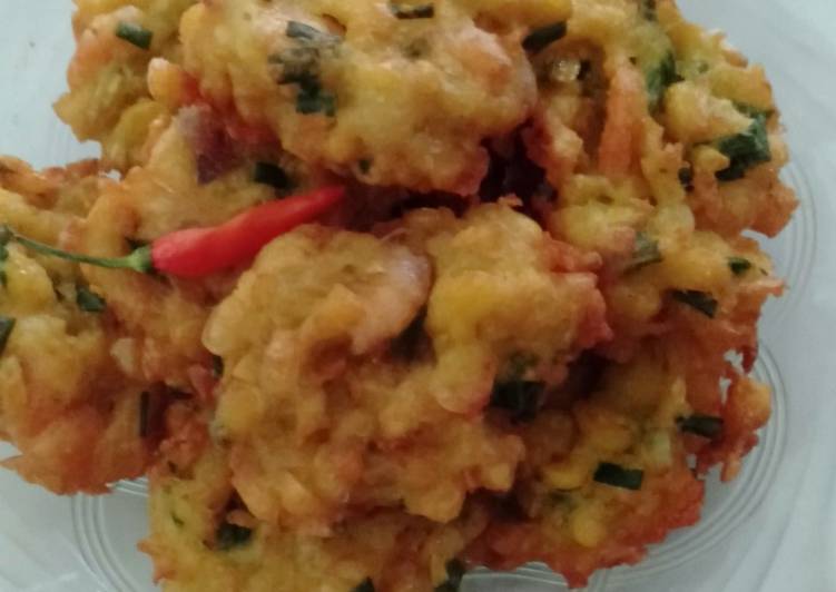 Resep Dadar jagung udang simple | Cara Buat Dadar jagung udang simple Yang Sempurna