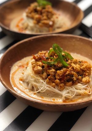 A picture of Cold Sesame Dan Dan Noodles.