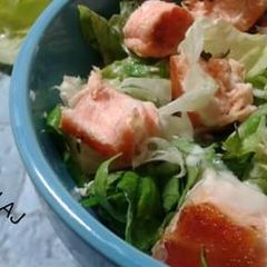 A picture of Salamon caesar salad.