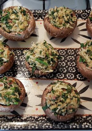 A picture of Bacon and Spinach stuffed mushrooms.