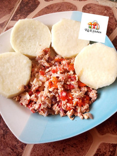 A picture of Yam and egg sauce.