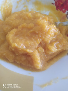 Una foto de Puré de calabaza y merluza