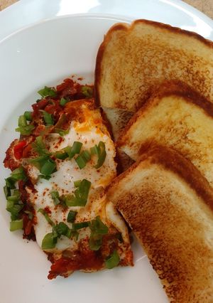 A picture of Shakshuka..quick brunch😊.
