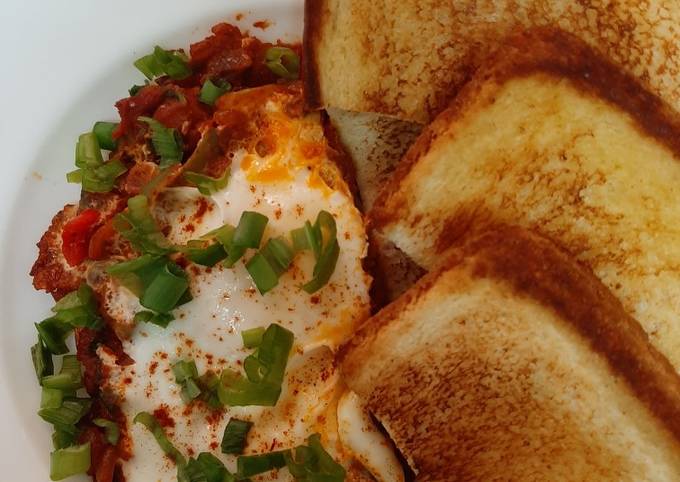 Recipe of Favorite Shakshuka..quick brunch😊