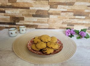 Una foto de Galletitas garbanzo con dátiles y castañas