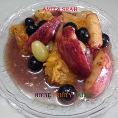 A picture of Hotie Fruity Salad.
