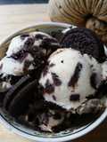 Cremiges Oreo-Eis ohne Eismaschine