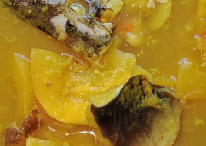 Sayur asem khas masakan dayak