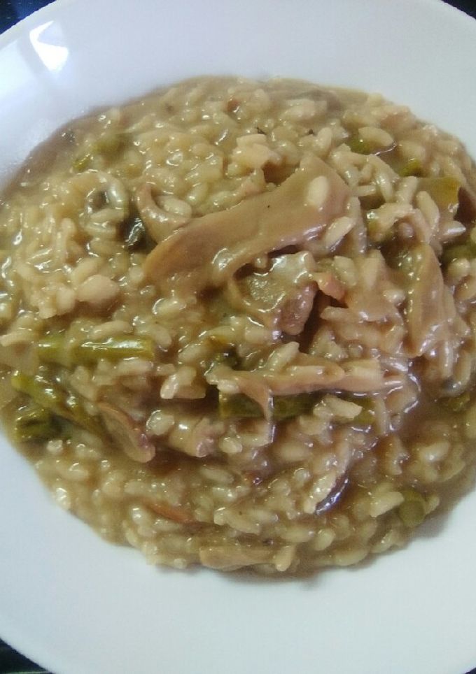 Una foto de Risotto de ceps con trigueros. Sin nata