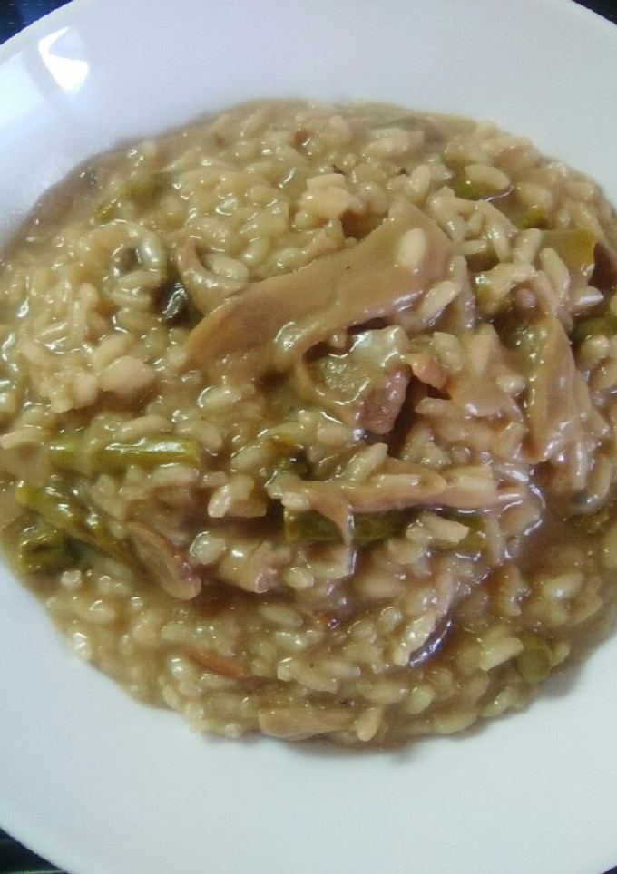 Una foto de Risotto de ceps con trigueros. Sin nata