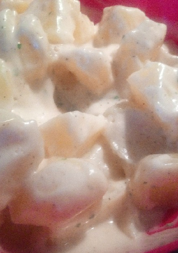Una foto de Patatas al alioli en Monsieur Plus