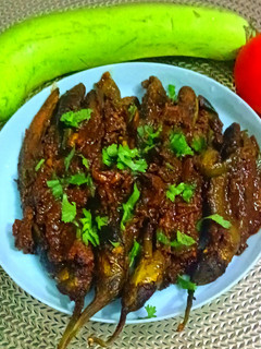 हरे बैंगन की मसाले वाली सब्जी रेसिपी मुख्य फोटो