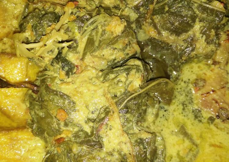 Cara Membuat Buntil daun singkong Sederhana