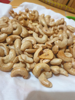 Foto resep Kacang Mede Goreng Gurih