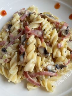 Foto resep Fusilli creamy mushroom sauce