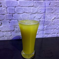 A picture of Ginger Lemon and pineapple.