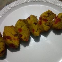 A picture of Vanilla tutti fruity cake.