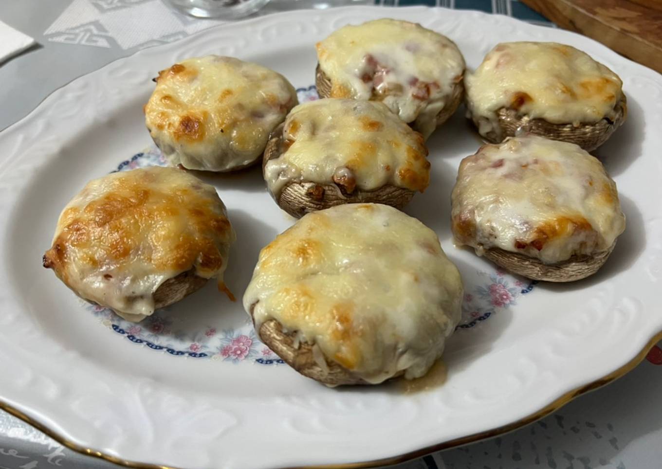 Champiñones rellenos