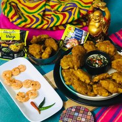 A picture of Popular Vietnamese Traditional Sweetpotato & Prawns Fritters 🍤.