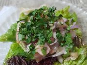 Una foto de ceviche salmon