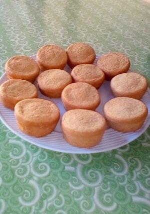 A picture of Mini Sponge Cake(mkate wa mayai).
