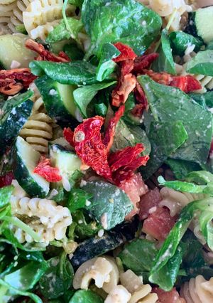 A picture of Pesto pasta salad.