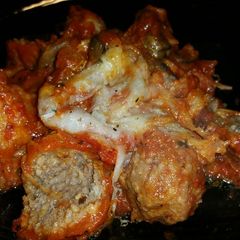 A picture of Meatball Parmesan Cassarole.