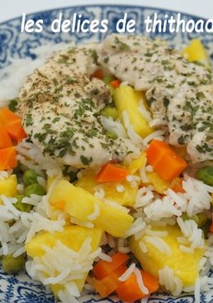 Une photo de Salade de riz, poulet et ananas