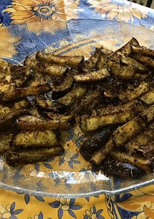 Une photo de Frites d'aubergines au four aux herbes de Provence et épices