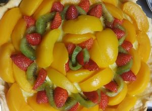 Una foto de Tarta frutal con pastelera