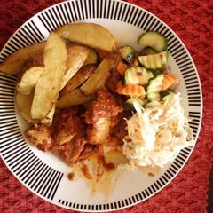 A picture of Potato wedges.