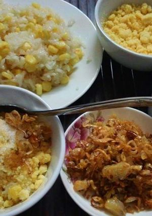 Hình của món Xôi ngô (bắp).